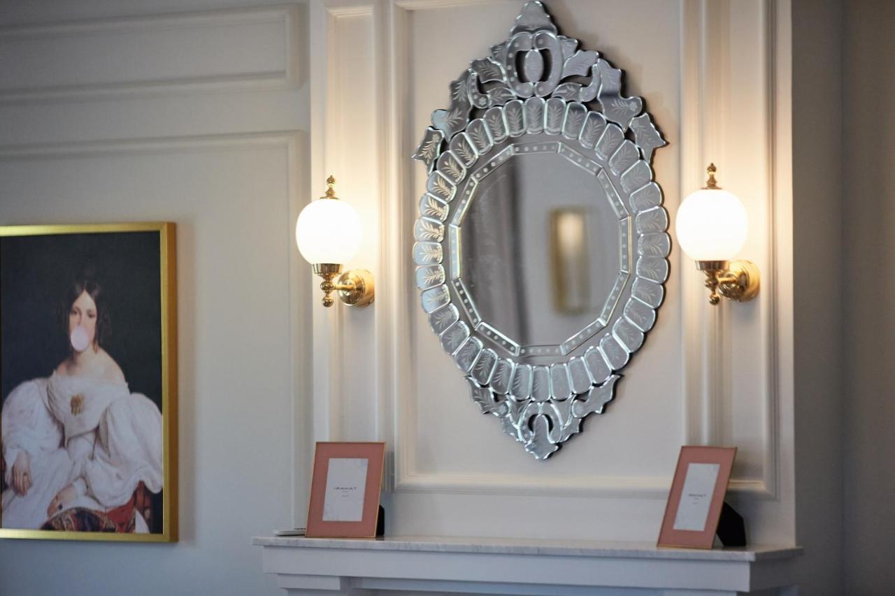 The Doors Luxury Apartment Mosonmagyarovar Bagian luar foto