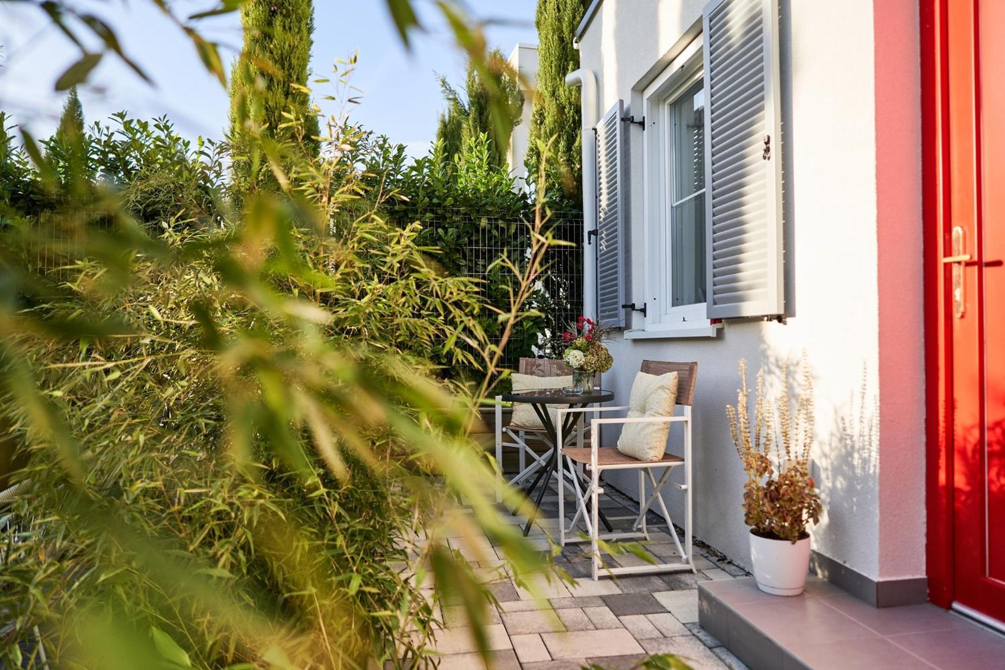 The Doors Luxury Apartment Mosonmagyarovar Bagian luar foto