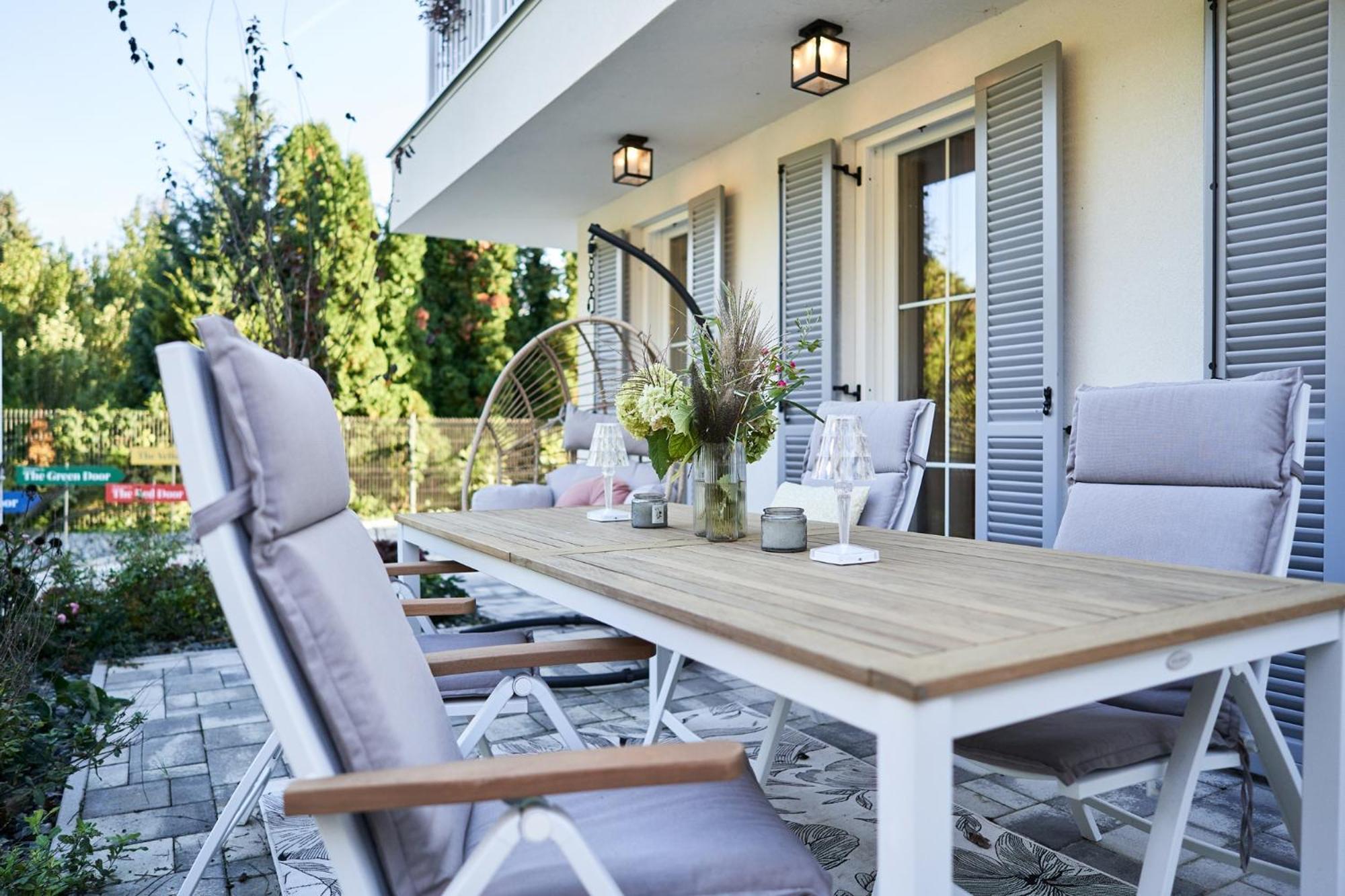 The Doors Luxury Apartment Mosonmagyarovar Bagian luar foto
