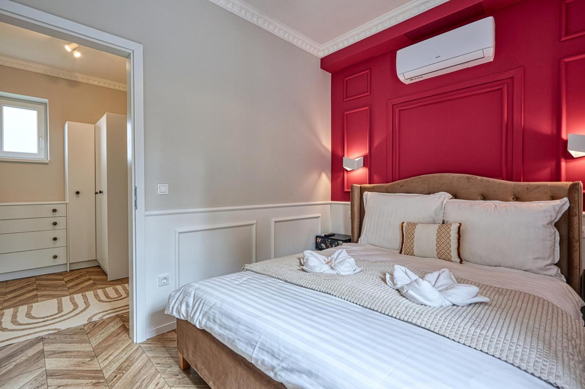 The Doors Luxury Apartment Mosonmagyarovar Bagian luar foto